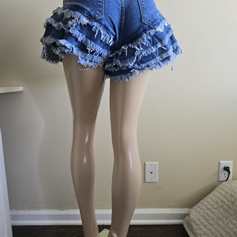 Denim Ruffle Shorts - Picture 6 of 9